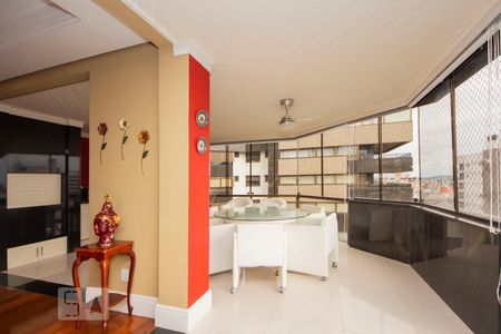 Apartamento à venda com 280m², 3 quartos e 2 vagasVaranda com Churrasqueira 