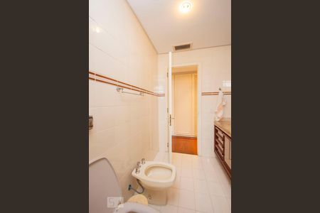 Apartamento à venda com 280m², 3 quartos e 2 vagasBanheiro 2