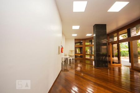 Apartamento à venda com 280m², 3 quartos e 2 vagasÁrea comum - Salão de festas