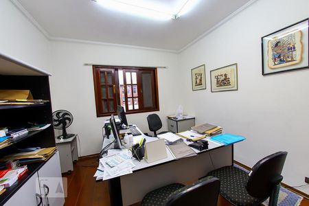 Casa à venda com 600m², 5 quartos e 8 vagas Casa à venda com 600m², 5 quartos e 8 vagasSuite 1