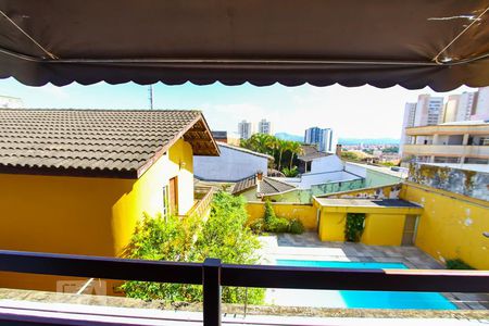 Casa à venda com 600m², 5 quartos e 8 vagas Casa à venda com 600m², 5 quartos e 8 vagasVista da Suite 2