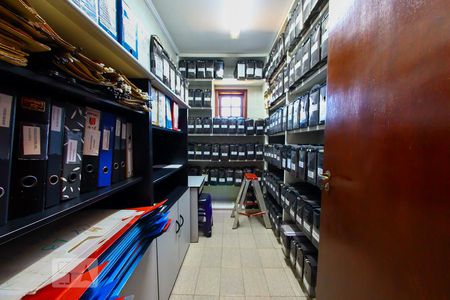 Casa à venda com 600m², 5 quartos e 8 vagas Casa à venda com 600m², 5 quartos e 8 vagasDispensa