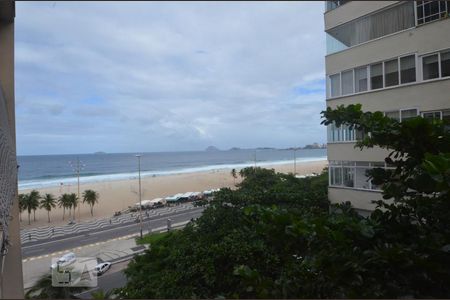 Vista de kitnet/studio à venda com 1 quarto, 31m² em Copacabana, Rio de Janeiro