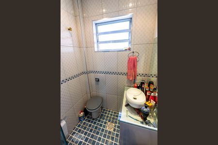 Casa à venda com 100m², 3 quartos e 2 vagas2o. Andar - Banheiro social