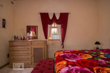 Casa à venda com 250m², 3 quartos e 2 vagasQuarto_2