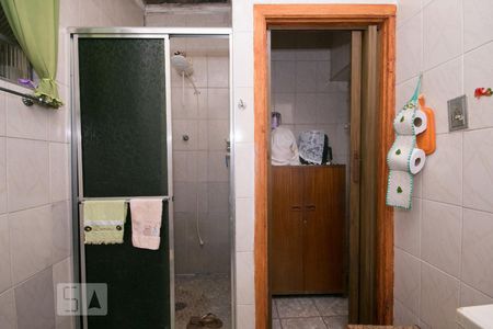 Casa à venda com 250m², 3 quartos e 2 vagasBanheiro