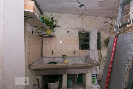 Casa à venda com 250m², 3 quartos e 2 vagasÁrea de serviço