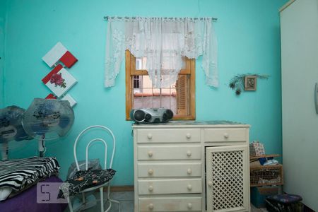 Casa à venda com 250m², 3 quartos e 2 vagasQuarto_1