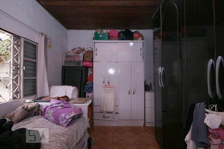 Casa à venda com 250m², 3 quartos e 2 vagasQuarto