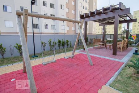 Studio à venda com 33m², 1 quarto e sem vaga Studio à venda com 33m², 1 quarto e sem vagaPlayground