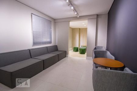 Studio à venda com 33m², 1 quarto e sem vaga Studio à venda com 33m², 1 quarto e sem vagaSalão de Festas