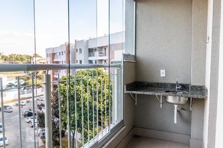 Apartamento à venda com 60m², 2 quartos e 1 vaga Apartamento à venda com 60m², 2 quartos e 1 vagaVaranda