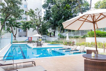 Apartamento à venda com 60m², 2 quartos e 1 vaga Apartamento à venda com 60m², 2 quartos e 1 vagaPiscina