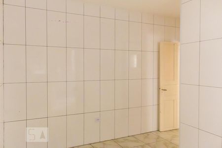 Cozinha de casa para alugar com 1 quarto, 35m² em Vila Bancária, São Paulo