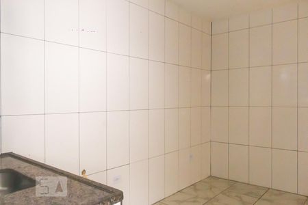 Cozinha de casa para alugar com 1 quarto, 35m² em Vila Bancária, São Paulo