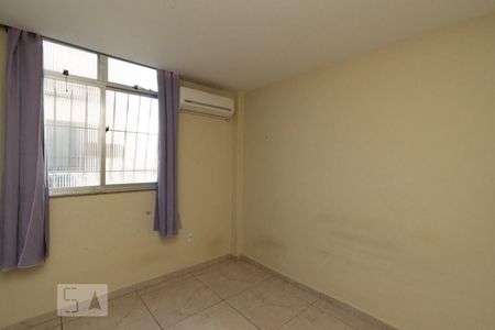 QUARTO 1 de apartamento à venda com 2 quartos, 74m² em Fonseca, Niterói