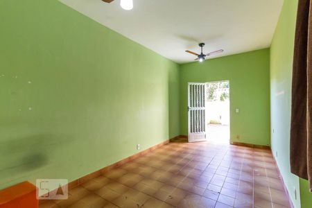 Sala de casa de condomínio à venda com 2 quartos, 50m² em Quintino Bocaiuva, Rio de Janeiro