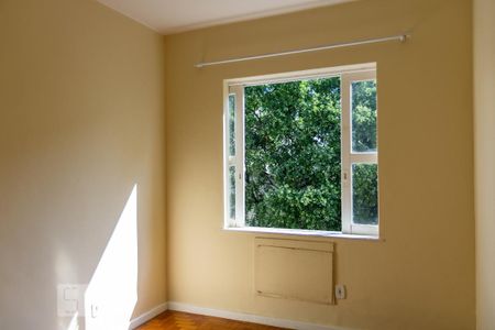 Quarto 2 de apartamento para alugar com 2 quartos, 60m² em Vila Isabel, Rio de Janeiro
