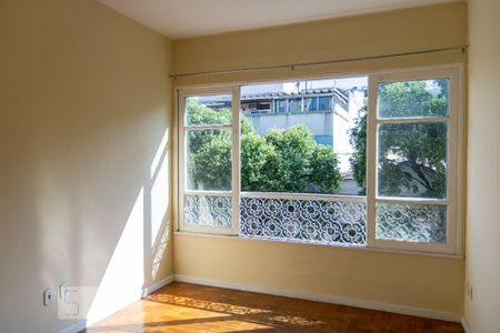 Sala de apartamento para alugar com 2 quartos, 60m² em Vila Isabel, Rio de Janeiro