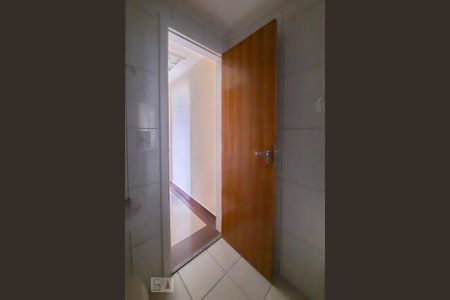 Apartamento para alugar com 65m², 2 quartos e 1 vaga Apartamento para alugar com 65m², 2 quartos e 1 vagaBanheiro Social