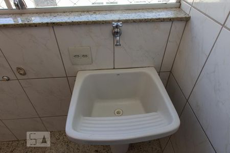 Apartamento para alugar com 120m², 3 quartos e 2 vagas Apartamento para alugar com 120m², 3 quartos e 2 vagasÁrea de Serviço