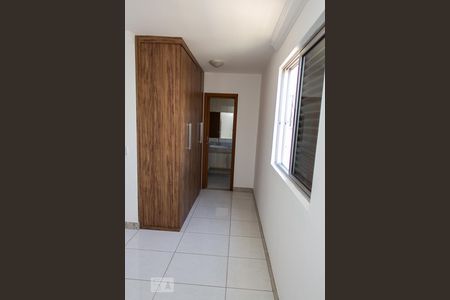 Apartamento para alugar com 120m², 3 quartos e 2 vagas Apartamento para alugar com 120m², 3 quartos e 2 vagasSuíte