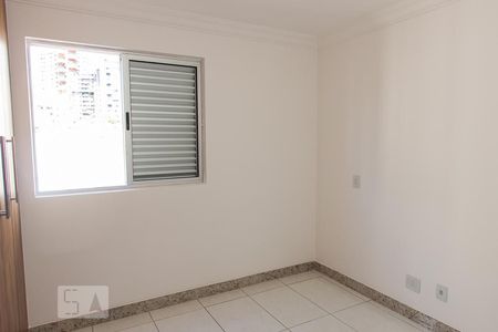 Apartamento para alugar com 120m², 3 quartos e 2 vagas Apartamento para alugar com 120m², 3 quartos e 2 vagasQuarto 2