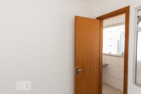 Apartamento para alugar com 120m², 3 quartos e 2 vagas Apartamento para alugar com 120m², 3 quartos e 2 vagasÁrea de Serviço