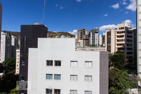 Apartamento para alugar com 120m², 3 quartos e 2 vagas Apartamento para alugar com 120m², 3 quartos e 2 vagasVista do Quarto 1