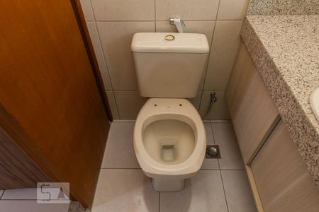 Apartamento para alugar com 120m², 3 quartos e 2 vagas Apartamento para alugar com 120m², 3 quartos e 2 vagasBanheiro da Suíte