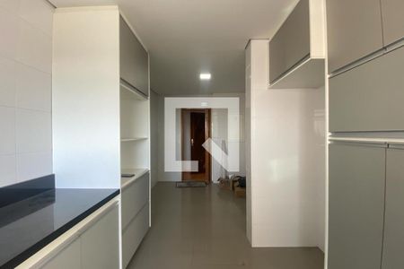 Apartamento à venda com 200m², 4 quartos e 3 vagasCozinha