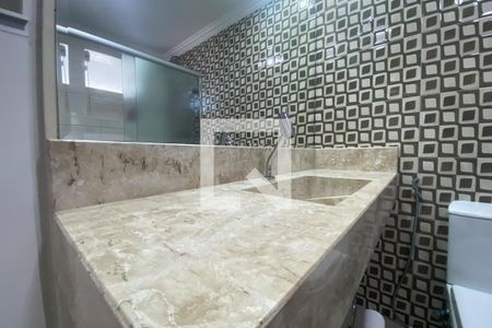 Apartamento à venda com 200m², 4 quartos e 3 vagasBanheiro da Suíte