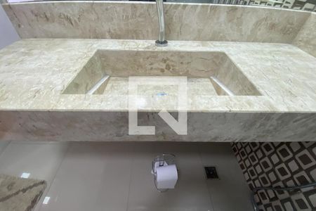 Apartamento à venda com 200m², 4 quartos e 3 vagasBanheiro da Suíte