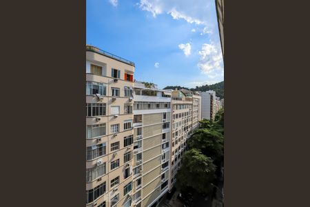 Vista de apartamento à venda com 3 quartos, 188m² em Copacabana, Rio de Janeiro
