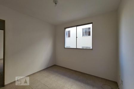 Quarto 2 de apartamento para alugar com 2 quartos, 55m² em Santa Efigênia, Belo Horizonte