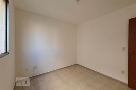 Quarto 2 de apartamento para alugar com 2 quartos, 55m² em Santa Efigênia, Belo Horizonte