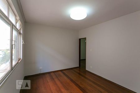 Sala de apartamento à venda com 3 quartos, 120m² em Santo Antônio, Belo Horizonte