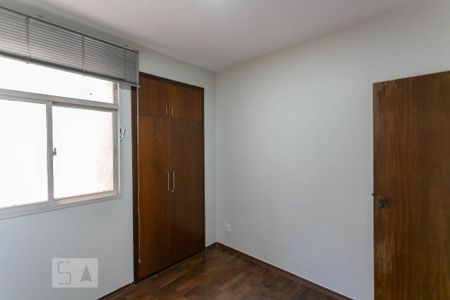 Quarto 1 de apartamento à venda com 3 quartos, 120m² em Santo Antônio, Belo Horizonte