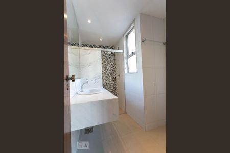 Apartamento à venda com 120m², 3 quartos e 1 vagaBanheiro da Suíte