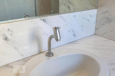 Apartamento à venda com 120m², 3 quartos e 1 vagaBanheiro da Suíte