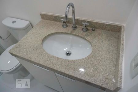 Studio à venda com 40m², 1 quarto e 1 vaga Studio à venda com 40m², 1 quarto e 1 vagaBanheiro