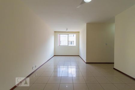 Sala de apartamento para alugar com 2 quartos, 60m² em Jardim Patente, São Paulo