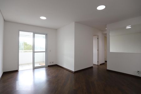 Sala de apartamento para alugar com 3 quartos, 78m² em Jardim Iracema, Barueri