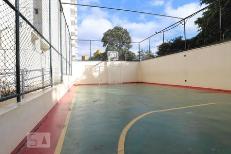 Apartamento para alugar com 78m², 3 quartos e 1 vaga Apartamento para alugar com 78m², 3 quartos e 1 vagaQuadra esportiva
