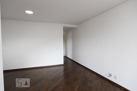 Sala de apartamento para alugar com 3 quartos, 78m² em Jardim Iracema, Barueri