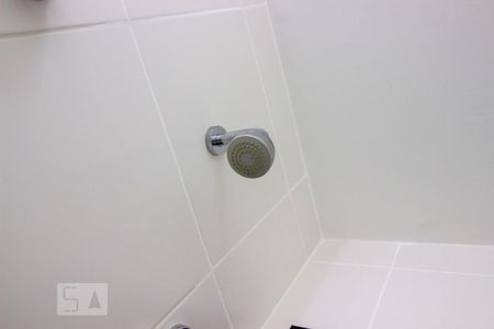 Apartamento à venda com 89m², 3 quartos e 2 vagasChuveiro