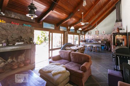 Casa à venda com 800m², 3 quartos e 5 vagasSalão de festas