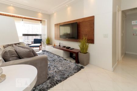 Sala de apartamento para alugar com 2 quartos, 84m² em Paraíso, São Paulo