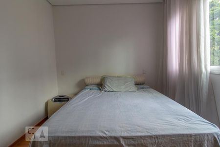 Quarto 1 de apartamento para alugar com 1 quarto, 50m² em Santo Agostinho, Belo Horizonte