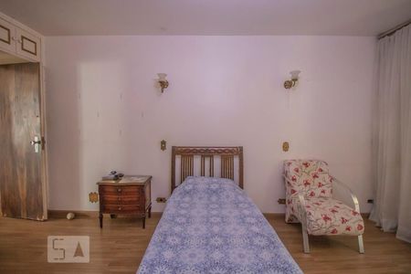 Casa para alugar com 600m², 4 quartos e 4 vagasQuarto 2